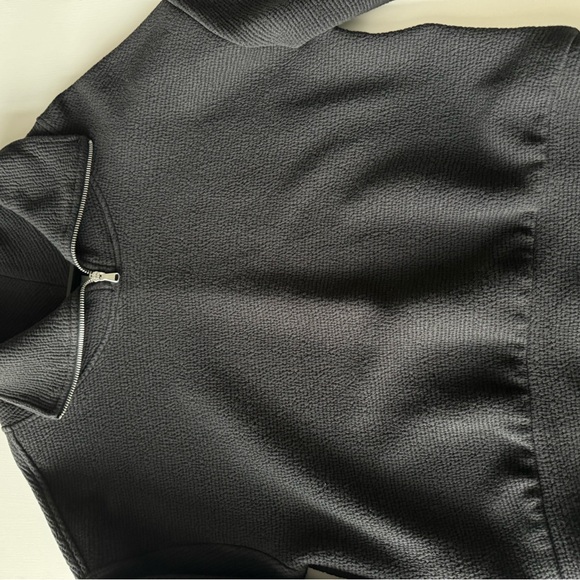 Calia Elevate 1/4 zip, black , medium. Excellent condition, worn a handful of - Picture 6 of 6